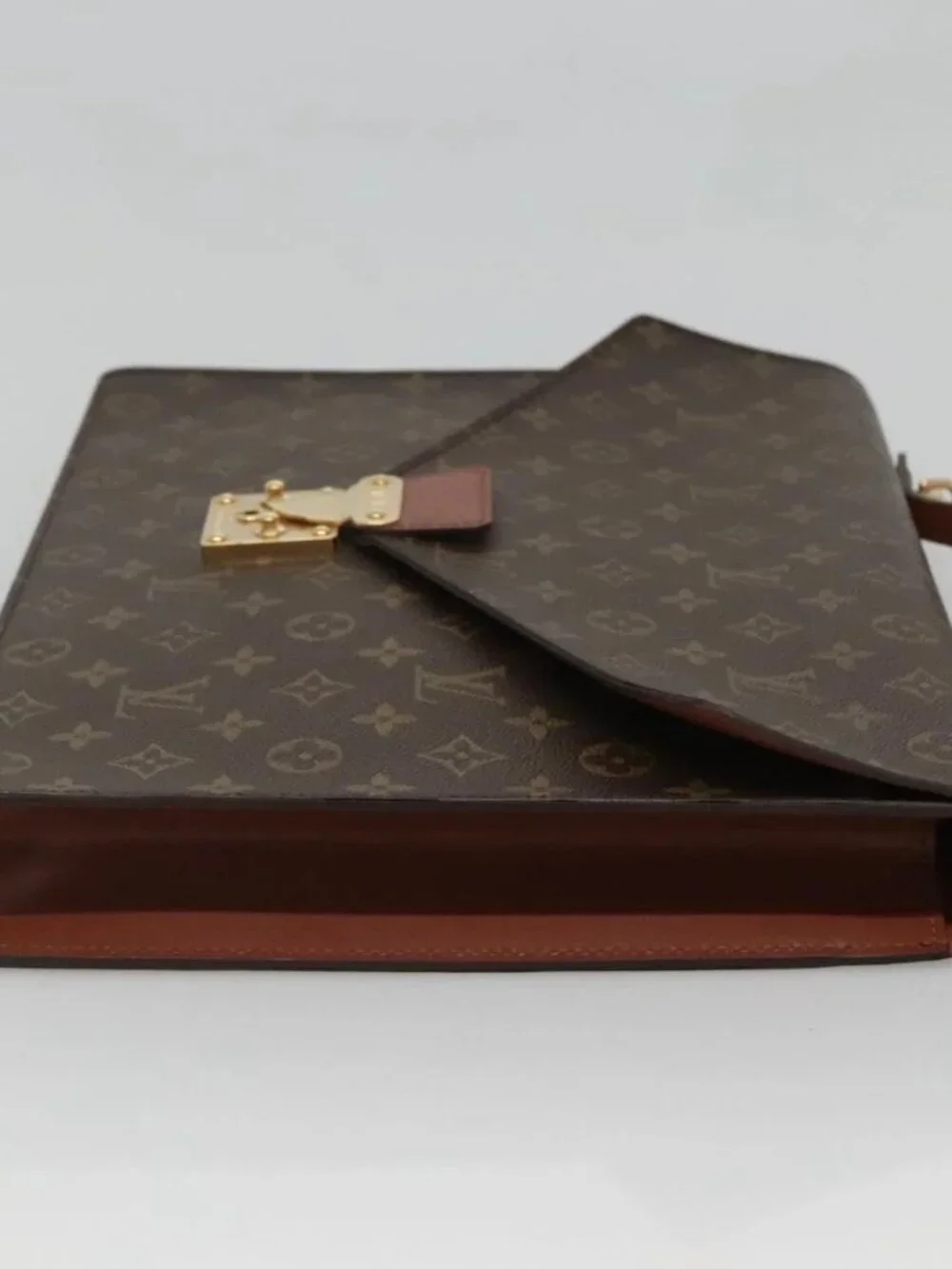 LOUIS VUITTON Monogram Porte Documents Bandouliere Bag M53338 Auth 121485